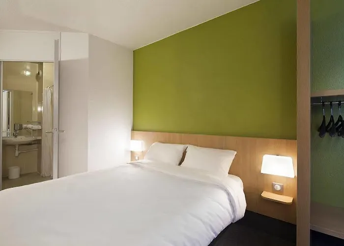 Hotel Mulhouse Ile Napoleon 2*